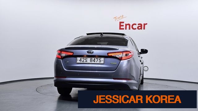 2012 Kia K5 Hybrid - Thumbnail 10