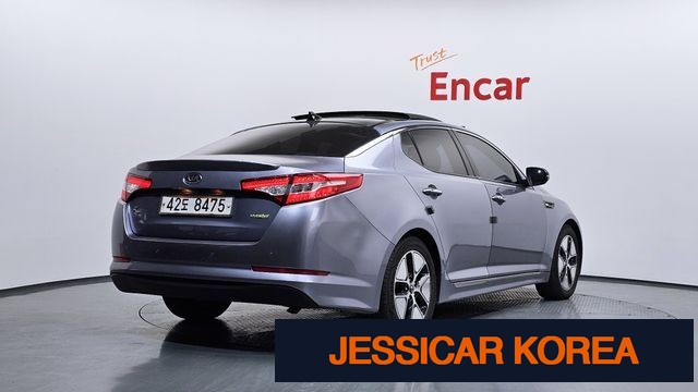 2012 Kia K5 Hybrid - Thumbnail 12