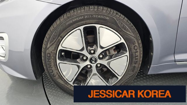 2012 Kia K5 Hybrid - Thumbnail 13