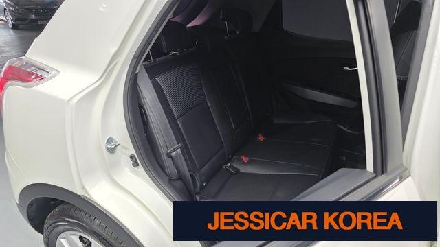 2018 KG Mobility tivoli armor - Thumbnail 10