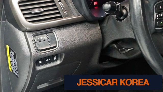 2017 Kia K5 2nd generation - Thumbnail 10