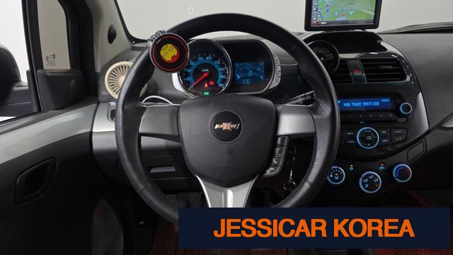 2014 Chevrolet Spark - Thumbnail 16