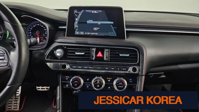 2020 Genesis G70 - Thumbnail 18