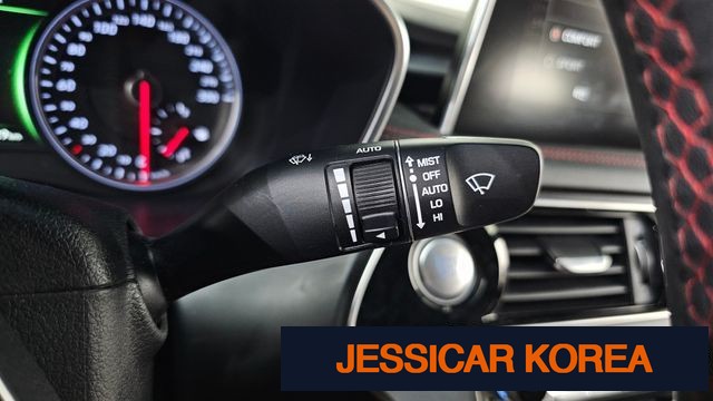 2020 Genesis G70 - Thumbnail 20