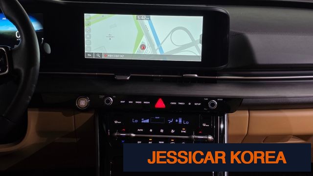 2023 Kia Carnival 4th Gen - Thumbnail 3