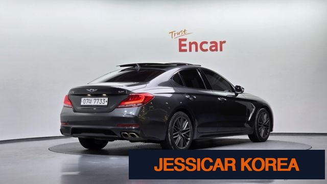 2018 Genesis G70 - Thumbnail 9