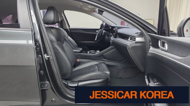 2020 Kia K5 3rd Gen - Thumbnail 3