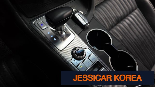 2021 Genesis The New G70 - Thumbnail 16