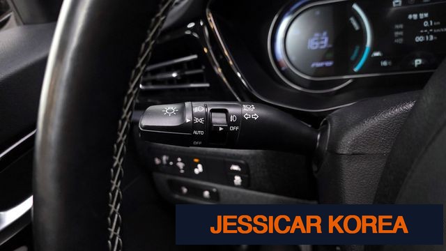 2022 Kia Niro EV - Thumbnail 18