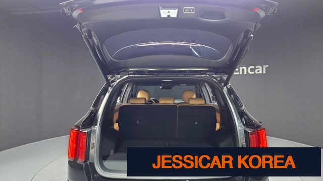 2023 Kia Sorento 4th Gen - Thumbnail 3