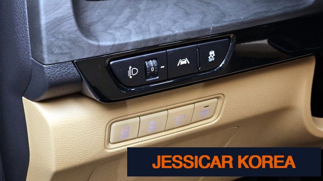 2023 Kia Carnival 4th Gen - Thumbnail 16