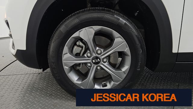 2022 Kia Seltos - Thumbnail 3