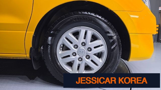 2017 Hyundai Grand Starex - Thumbnail 6