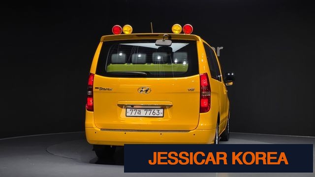 2017 Hyundai Grand Starex - Thumbnail 17