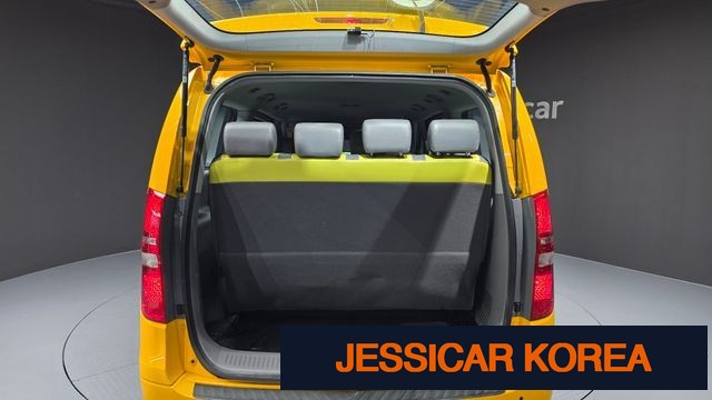 2017 Hyundai Grand Starex - Thumbnail 20