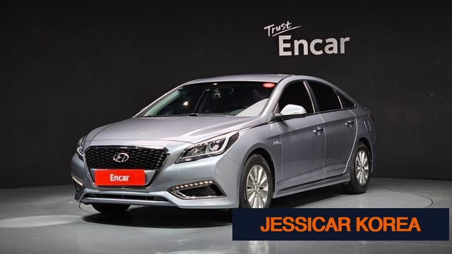 2015 Hyundai LF Sonata Hybrid - Thumbnail 7