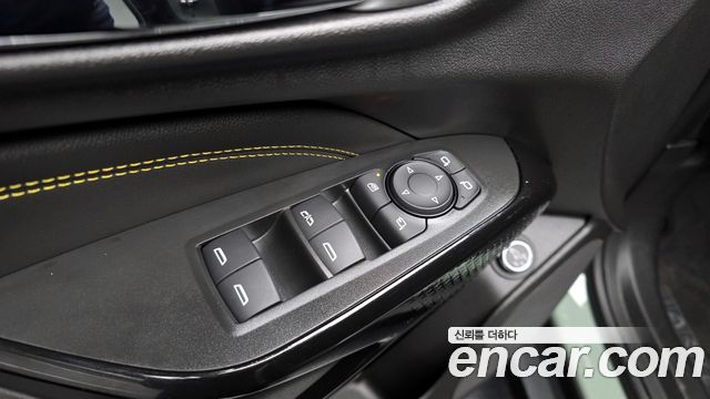 2025 Chevrolet 트랙스 크로스오버 - Thumbnail 16