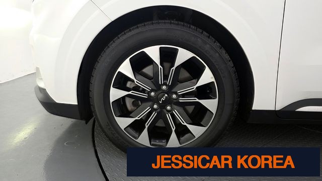 2022 Kia Carnival 4th Gen - Thumbnail 9