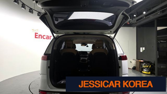2022 Kia Carnival 4th Gen - Thumbnail 18