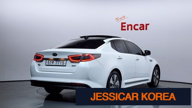 2015 Kia K5 Hybrid - Thumbnail 7