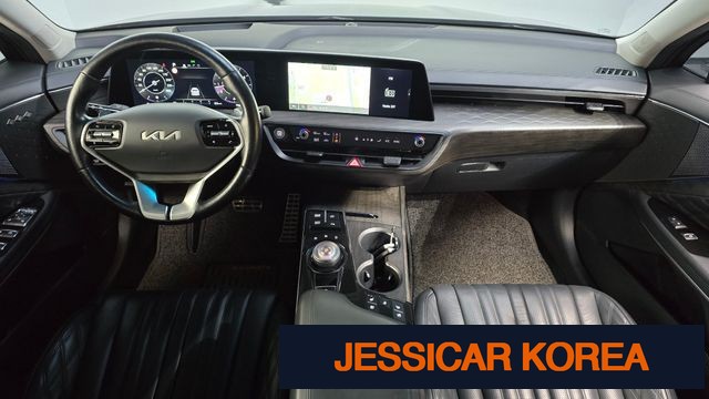 2022 Kia K8 - Thumbnail 2