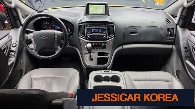2017 Hyundai Grand Starex - Thumbnail 4