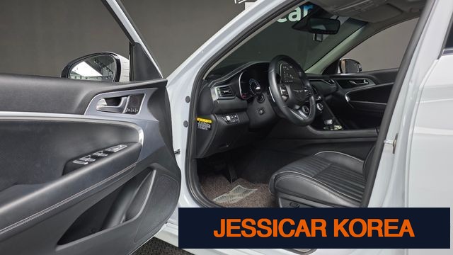 2018 Genesis G70 - Thumbnail 8