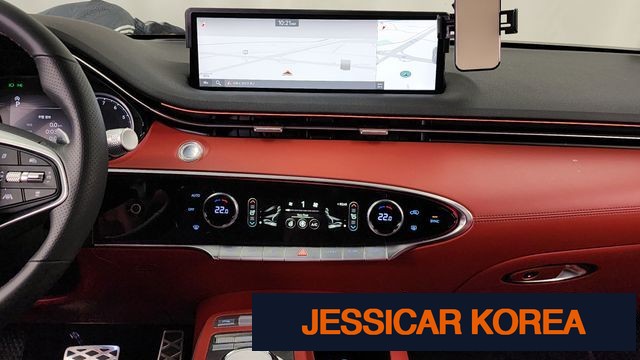 2023 Genesis GV70 - Thumbnail 12