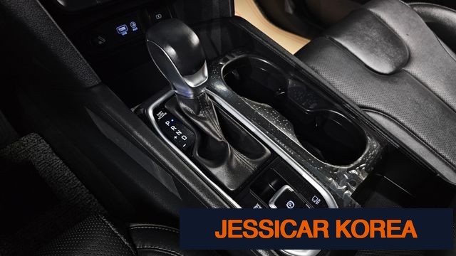 2020 Hyundai Santa Fe TM - Thumbnail 4