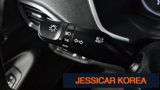 2020 Hyundai Santa Fe TM - Thumbnail 17