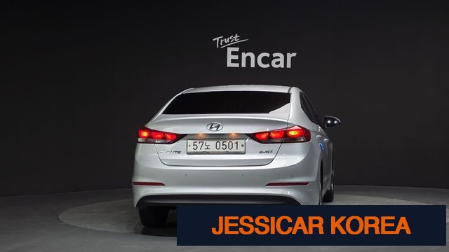 2016 Hyundai Avante AD - Thumbnail 6