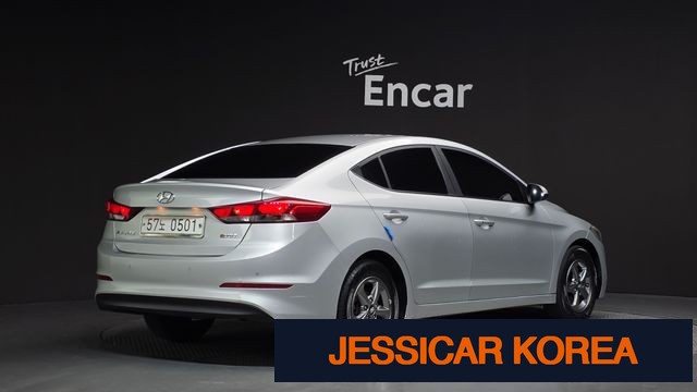 2016 Hyundai Avante AD - Thumbnail 11