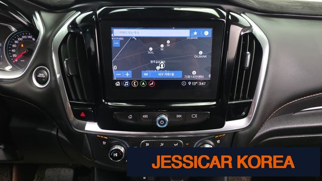 2020 Chevrolet Traverse - Thumbnail 3