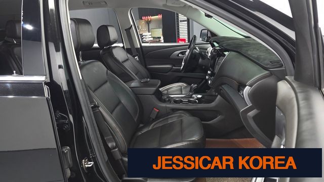 2020 Chevrolet Traverse - Thumbnail 5