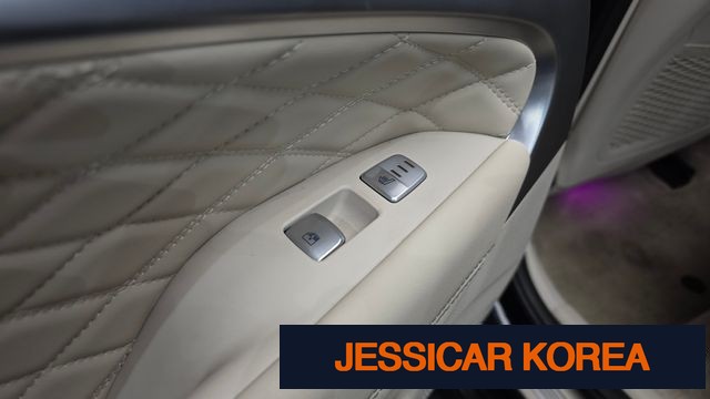 2020 Genesis G70 - Thumbnail 12