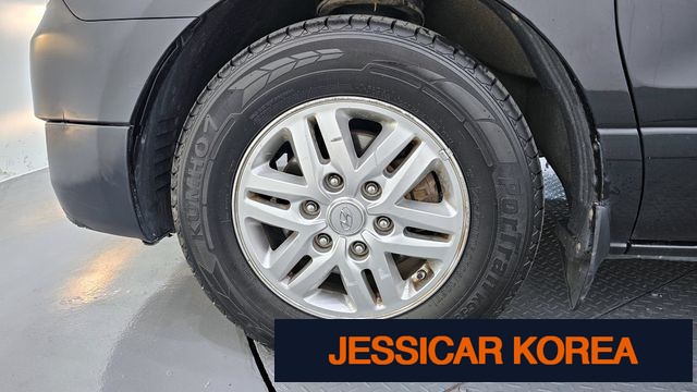 2017 Hyundai Grand Starex - Thumbnail 12