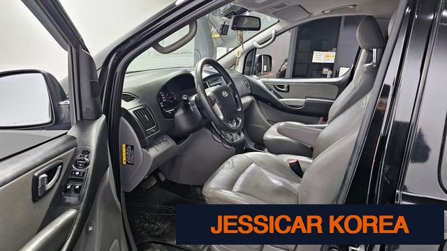 2017 Hyundai Grand Starex - Thumbnail 18