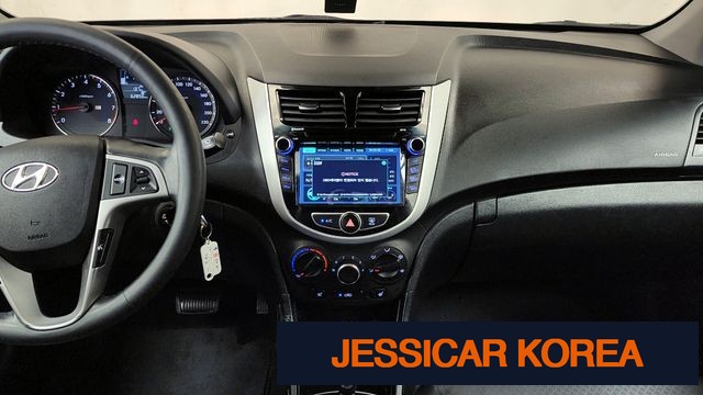 2017 Hyundai Accent (new model) - Thumbnail 3