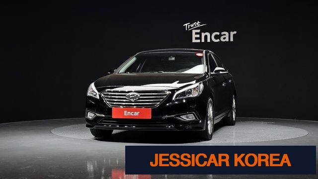 2015 Hyundai LF Sonata - Thumbnail 19
