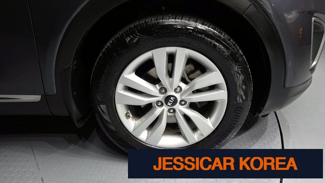 2016 Kia All New Sorento - Thumbnail 19