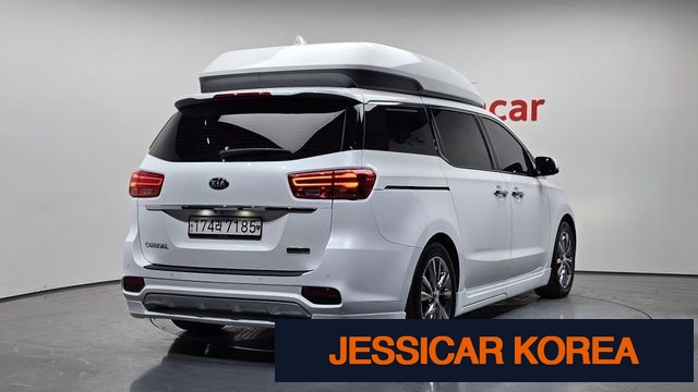 2020 Kia The New Carnival - Thumbnail 3