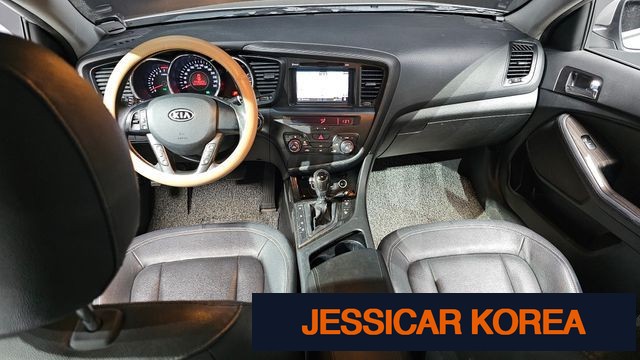 2011 Kia K5 - Thumbnail 7
