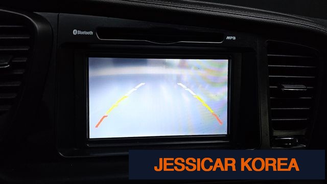 2011 Kia K5 - Thumbnail 12