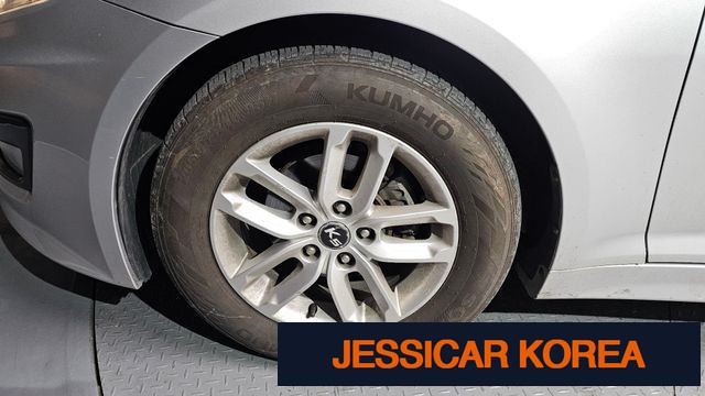2011 Kia K5 - Thumbnail 14