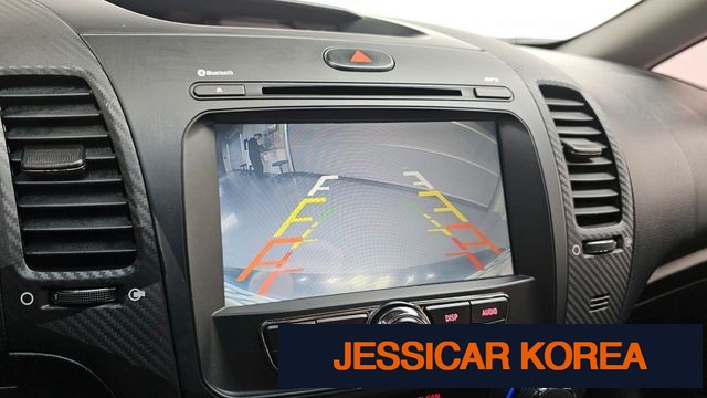 2013 Kia K3 - Thumbnail 15