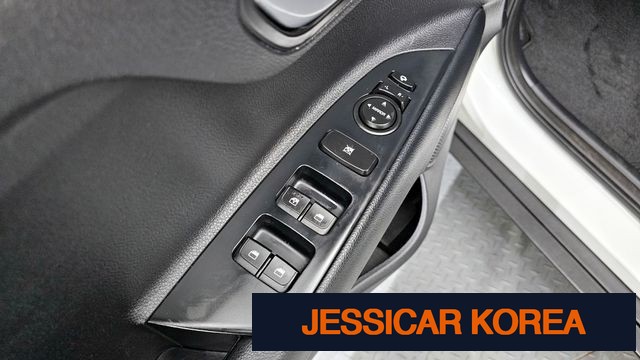 2018 Kia stonic - Thumbnail 19