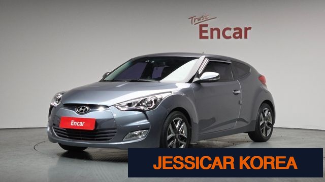 2012 Hyundai Veloster - Thumbnail 3