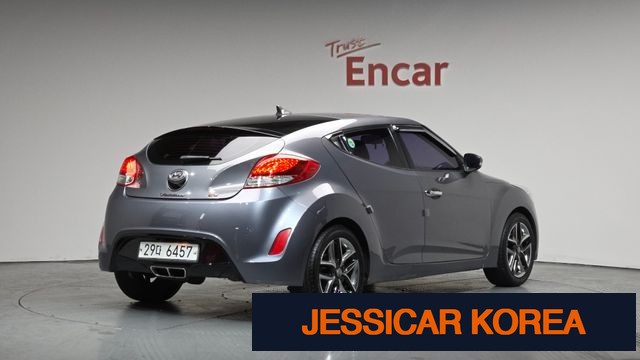 2012 Hyundai Veloster - Thumbnail 10