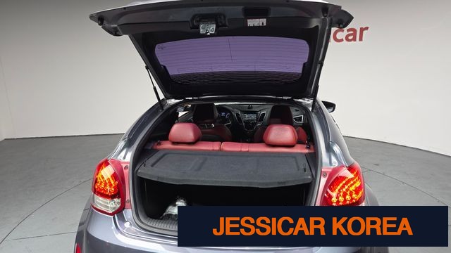 2012 Hyundai Veloster - Thumbnail 15