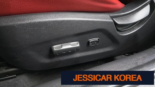 2012 Hyundai Veloster - Thumbnail 19